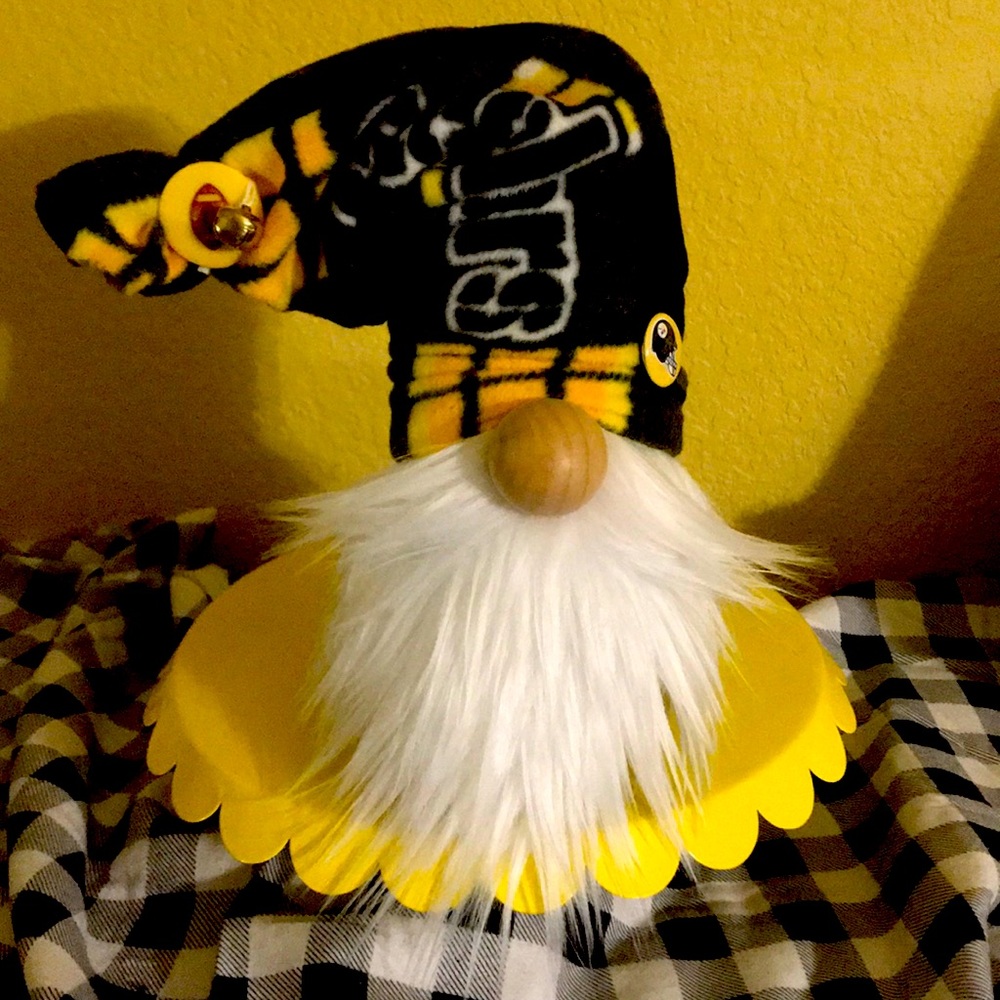 Gnome Steelers Theme